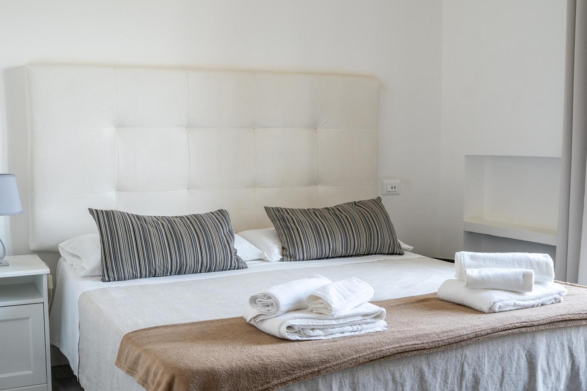 Villa Angela Suite Таранто Экстерьер фото