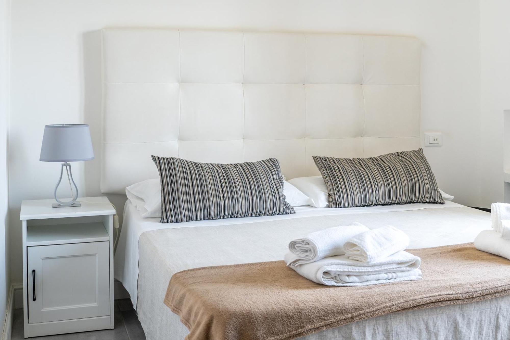 Villa Angela Suite Таранто Экстерьер фото